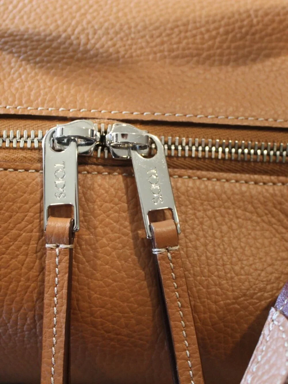 Tod's Bauletto Medium Leather Satchel bag - Picture 5 of 15